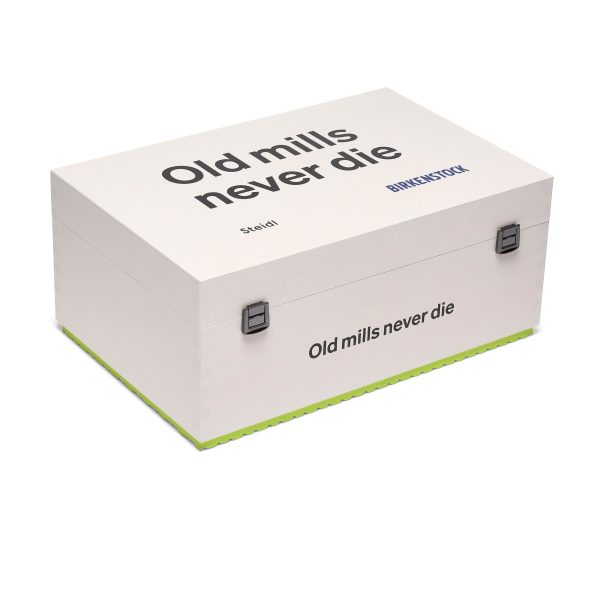 Old Mills Never Die - Steidl Multiple Book Box Set - Image 3